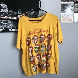 yellow rolling stones t-shirt american eagle